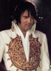 Elvis leaves the stage 
for the last time
